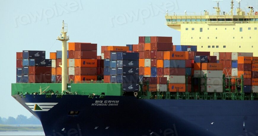Cargo ship, logistics industry