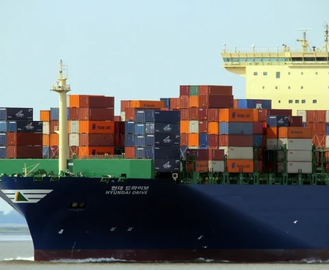 Cargo ship, logistics industry